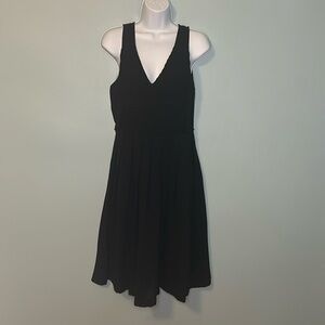 Ann Taylor Sleeveless Pleated Bodice Black Midi Dress, Size 4